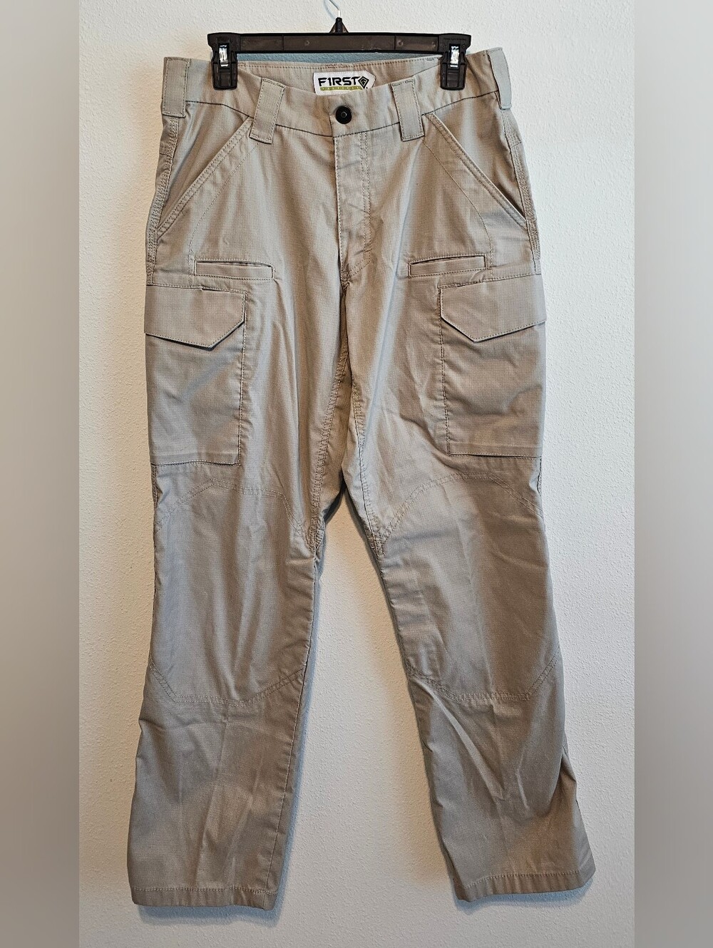 Lot 2 Pairs First Tactical V2 Cargo Pants Mens 32x32 Tan Ripstop